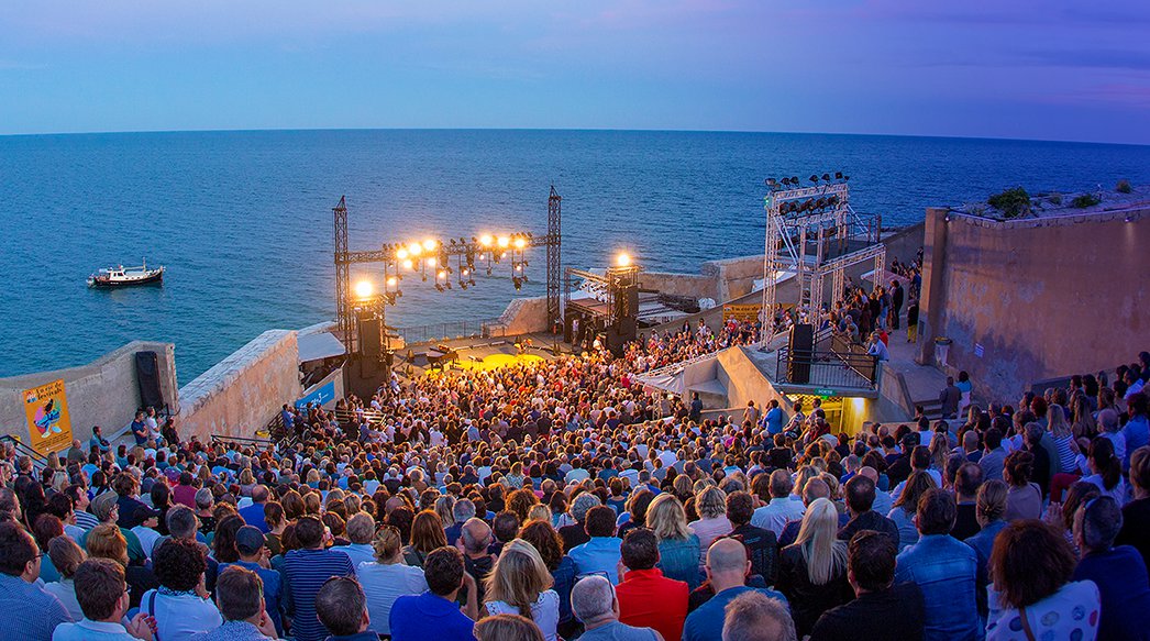 Lo Teatre de la Mar, Seta, Occitània 